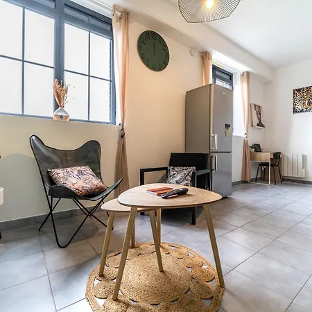 Stay Cosy Lille I Tourcoing - Appartement - Hypercentre - Parking Securise - Wifi - Netflix - Cuisine Extérieur photo